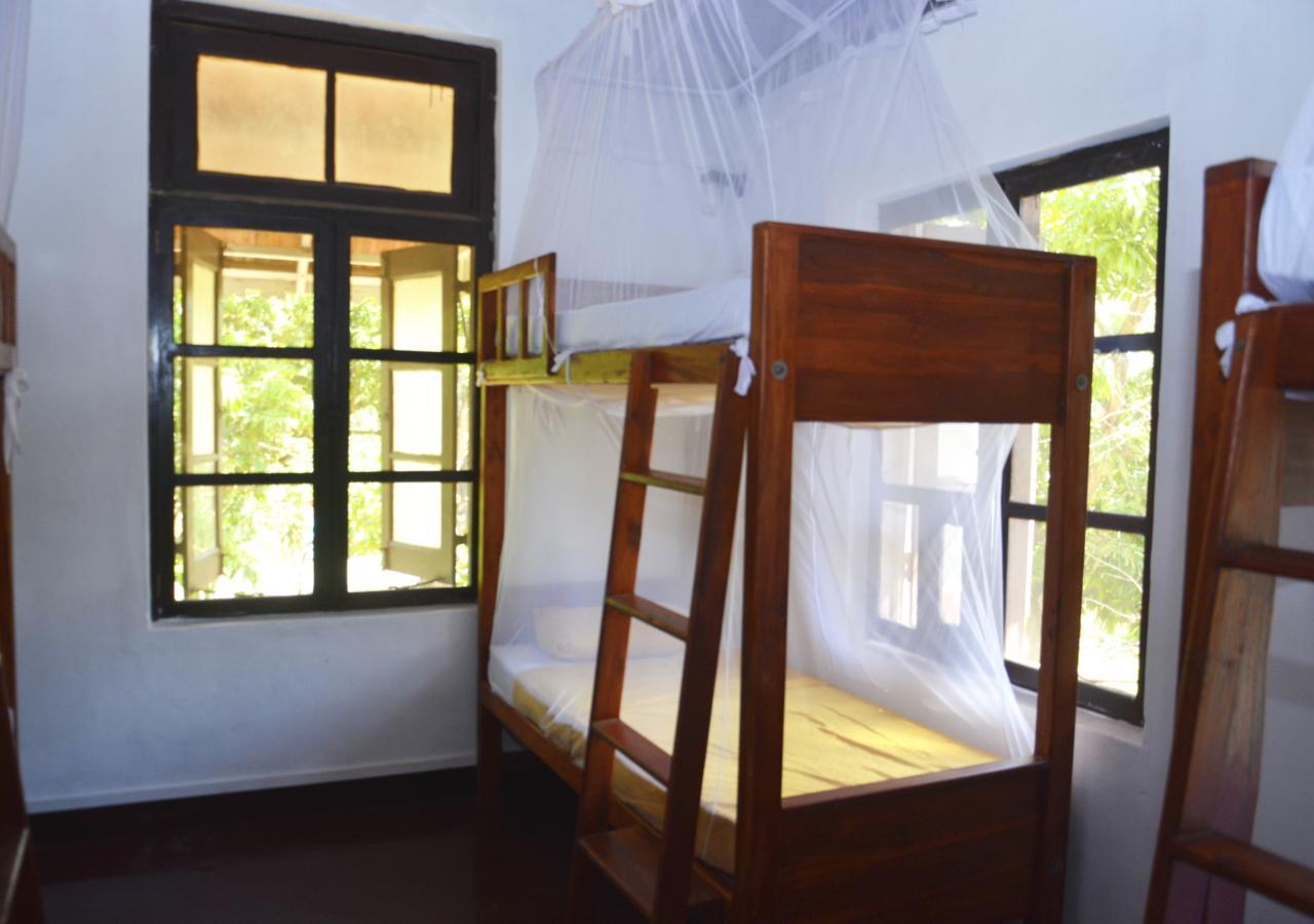 Fig And Gecko Hostel Anuradhapura Exterior photo
